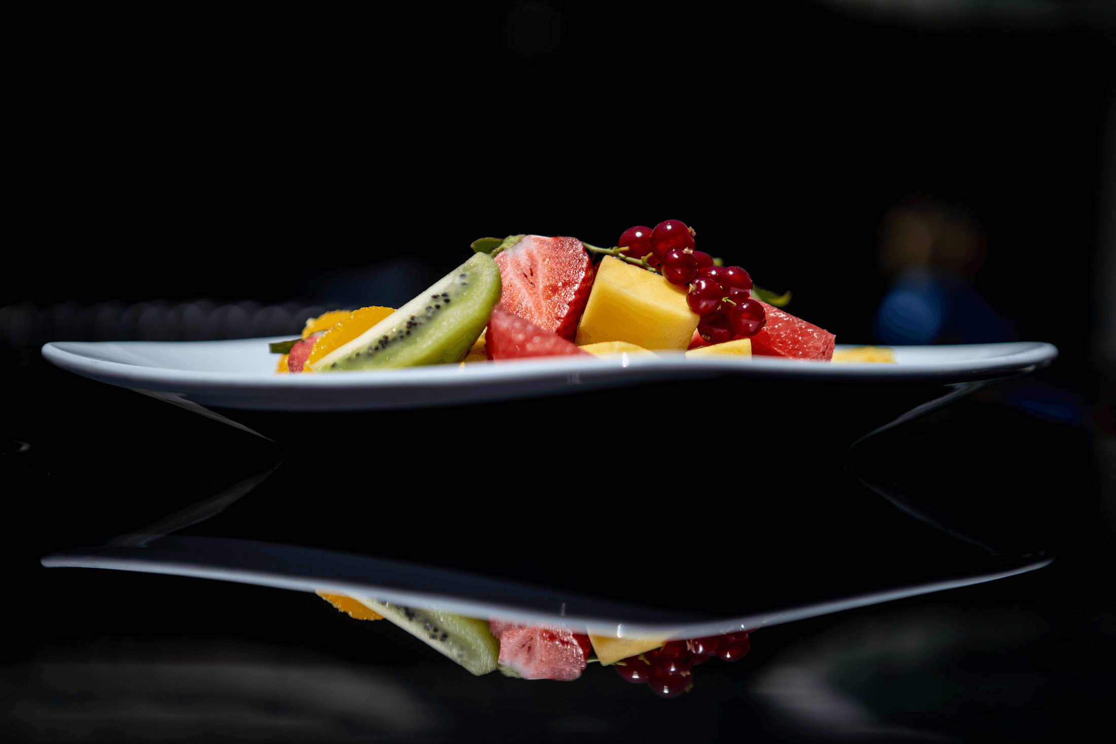 healthy detox retreat fruit
